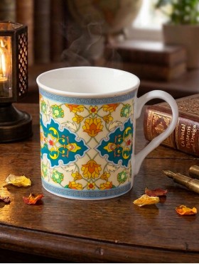 Royal Filigree Porcelain Mug With Gift Box